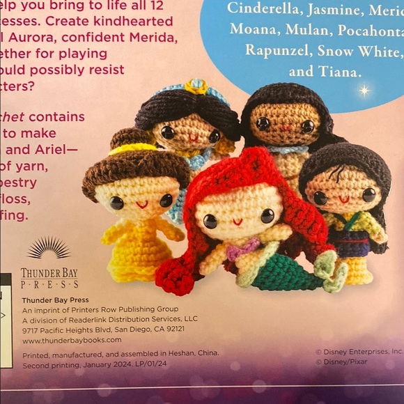 Disney Princess Crochet Kit with Red, Blue, Yellow, and White Yarn - Picture 10 of 11